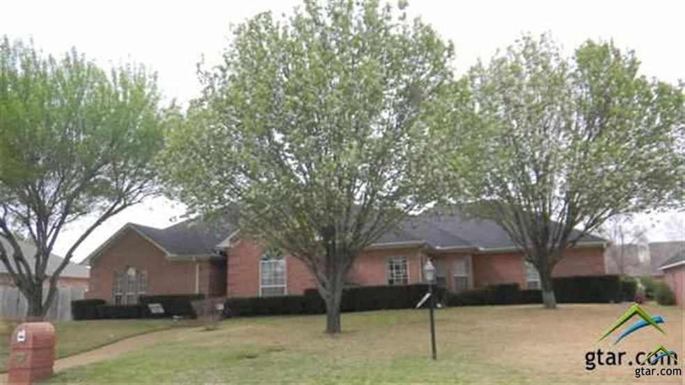 1309 Spring Branch Dr, Tyler, TX 75703 - photo 1