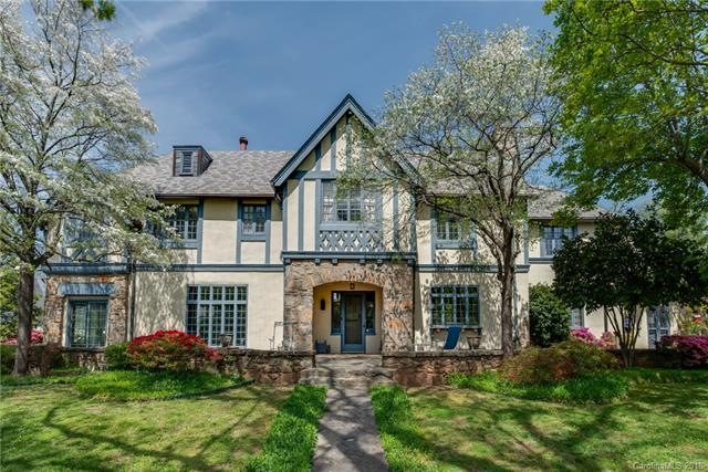 Front view of this historic English Tudor home
