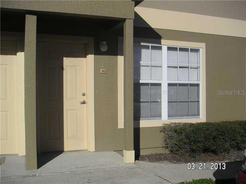 36321 Stonewood Ln unit 102, Zephyrhills, FL 33541 - photo 1