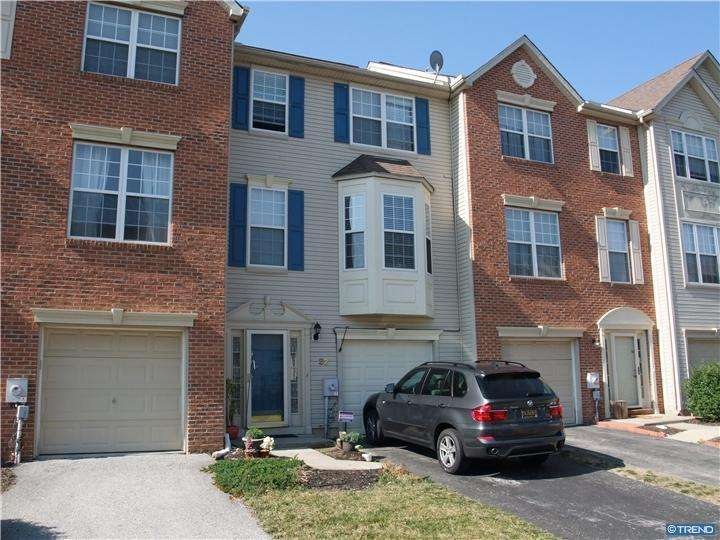 32 Carrick Ln, Bear, DE 19701 - photo 1