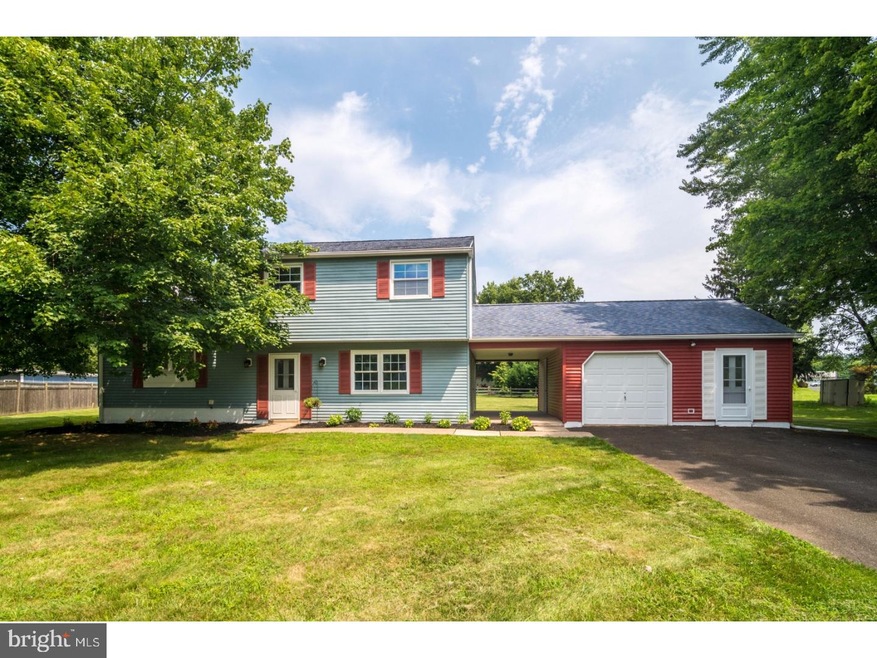 1582 Peach Tree Ln, Hatfield, PA 19440 - photo 1