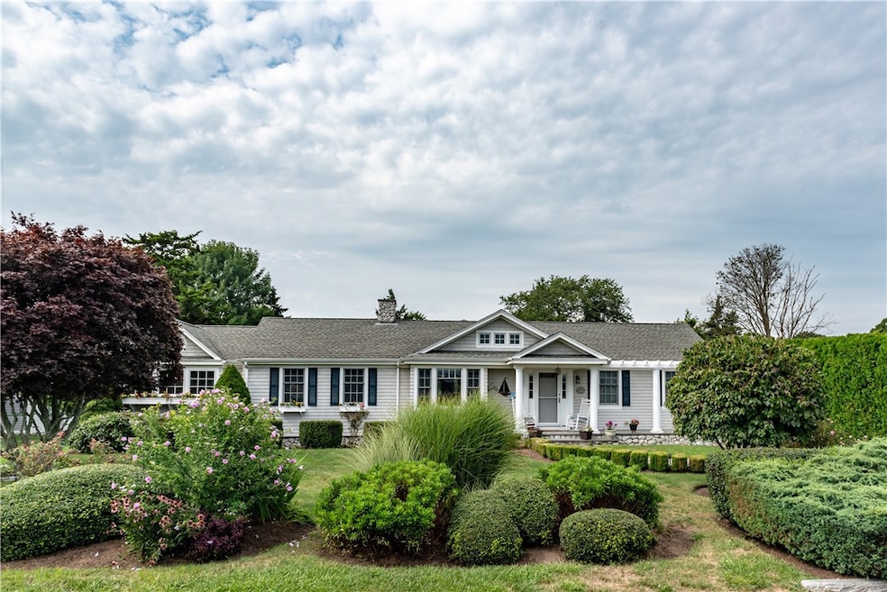 17 Champlin Dr, Westerly, RI 02891 - photo 1