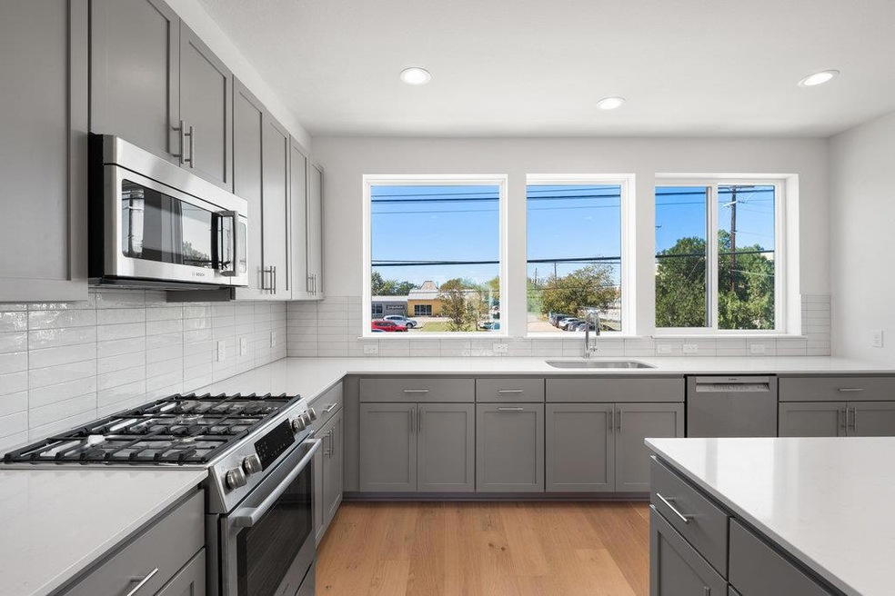 3613 Jetson Way unit 1102, Austin, TX 78723 - photo 1