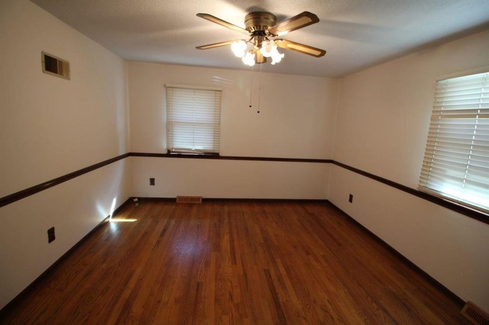 6605 Quivira Rd, Shawnee, KS 66216 - photo 1