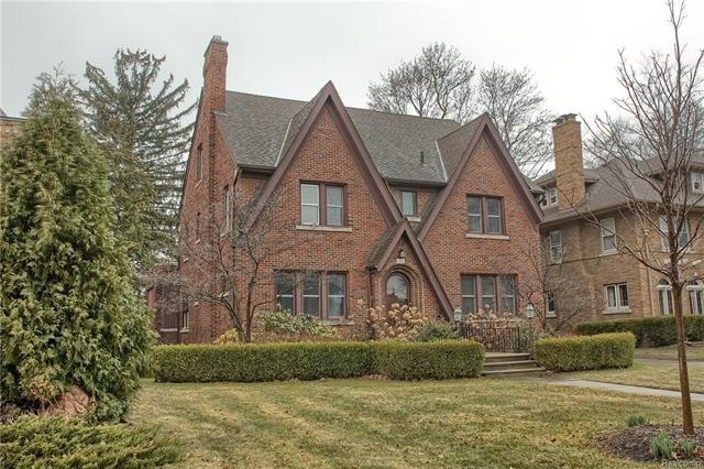 Front_2nd_View.jpg