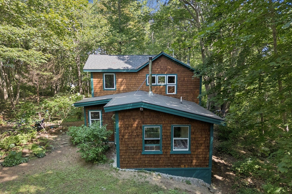 4 Wiley St, Peaks Island, ME 04108 - photo 1