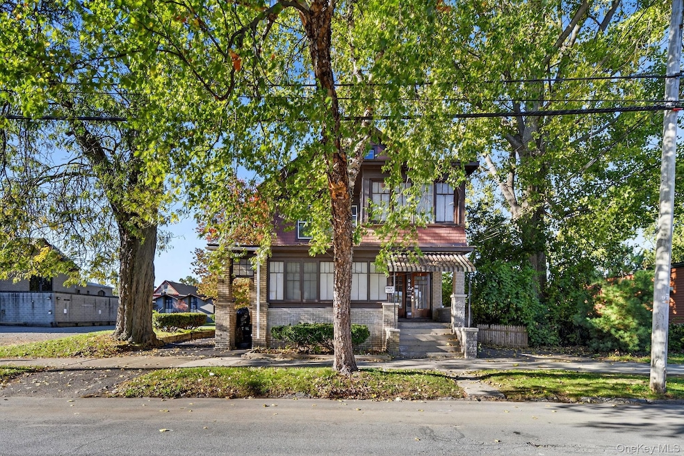 964 State St, Schenectady, NY 12307 - photo 1