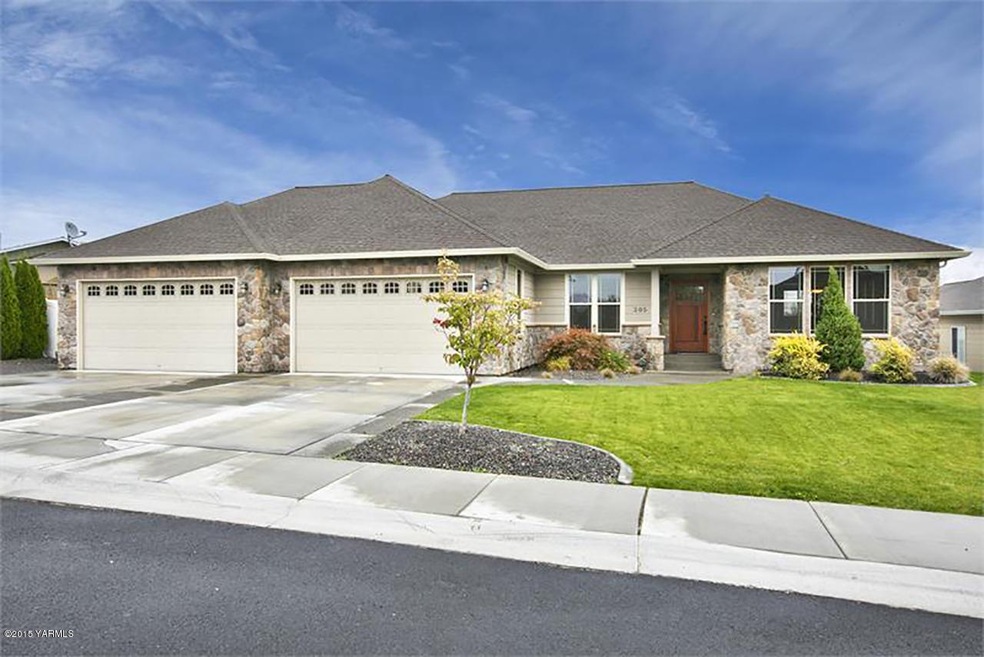 205 S 93rd Ave, Yakima