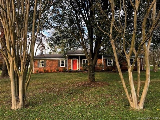 280 Clearview Rd, Statesville, NC 28625 - photo 1