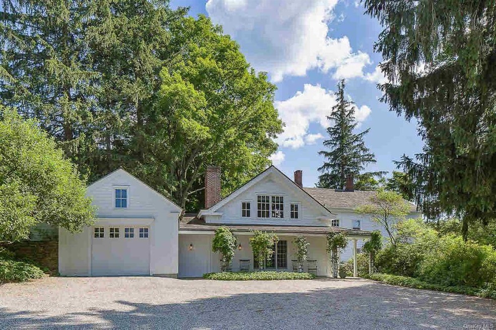 122 Old Quaker Hill Rd, Pawling, NY 12564 - photo 1