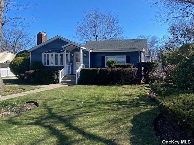 140 Waldo St, Copiague, NY 11726 - photo 1