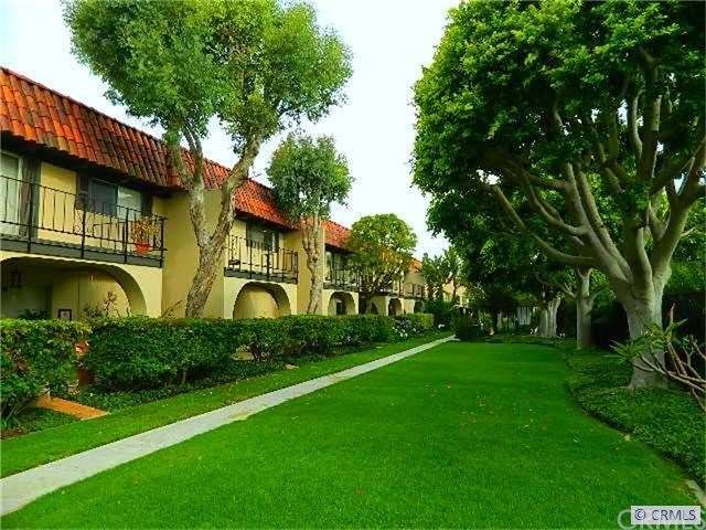 Welcome to the Country Club Villas