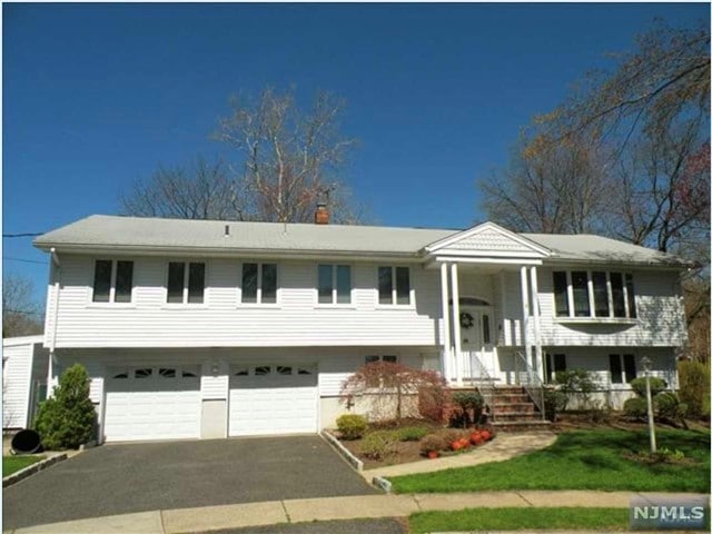 99 Lee Place, Paramus, NJ 07652 - photo 1