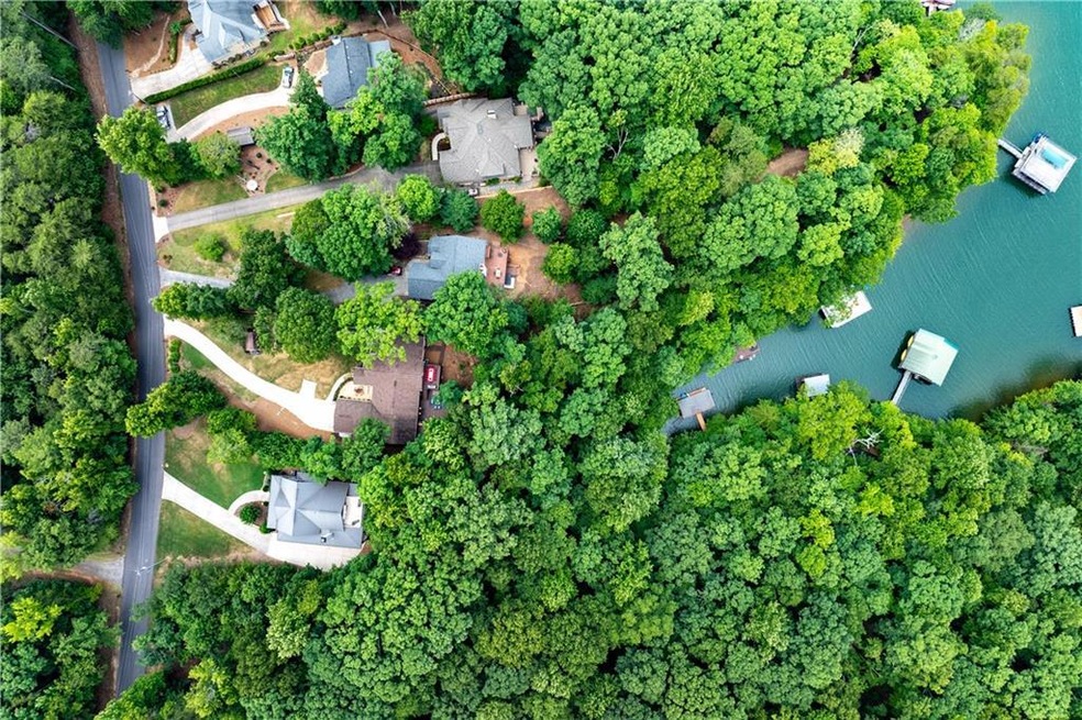 3527 Point View Cir, Gainesville, GA 30506 - photo 1