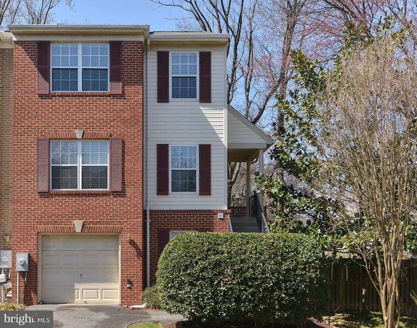 1812 Locust Grove Rd, Silver Spring, MD 20910 - photo 1