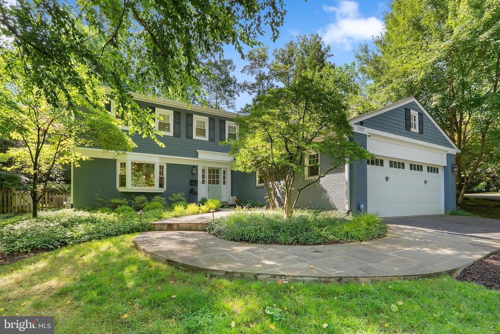 1937 Rhode Island Ave, McLean, VA 22101 - photo 1