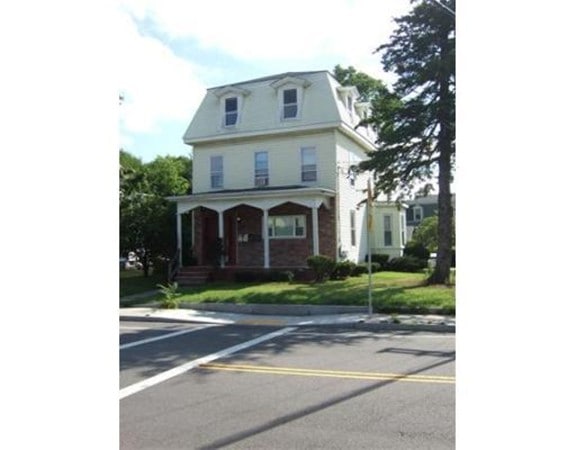 86 Somerset Ave unit 3, Taunton, MA 02780 - photo 1