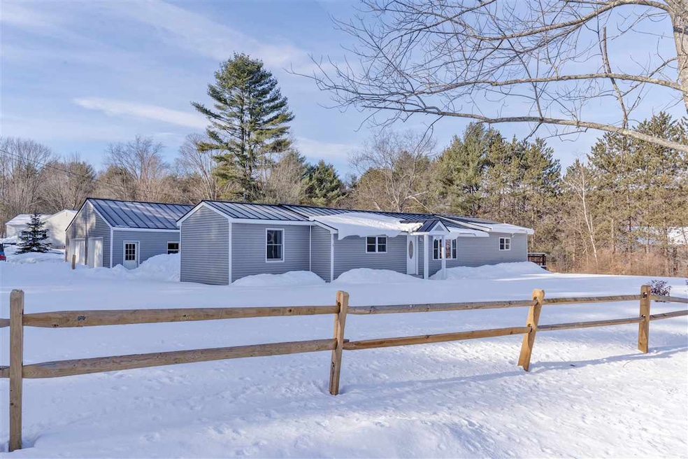 135 Main St, Plainfield, NH 03781 - photo 1