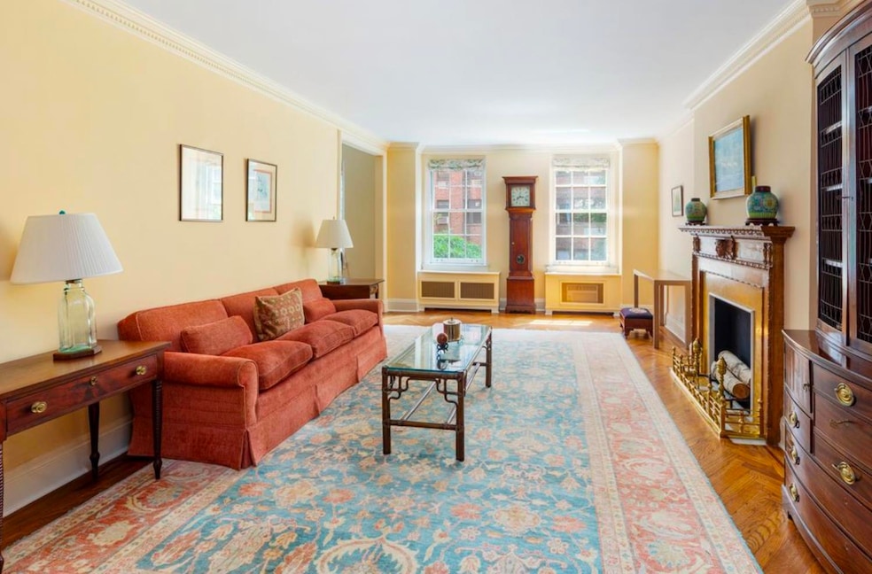 For Sale $1,395,000 • Co-Listing Agent