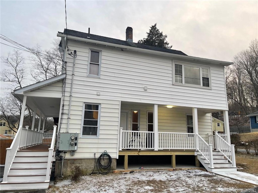 51 Maple St unit 2, Seymour, CT 06483 - photo 1