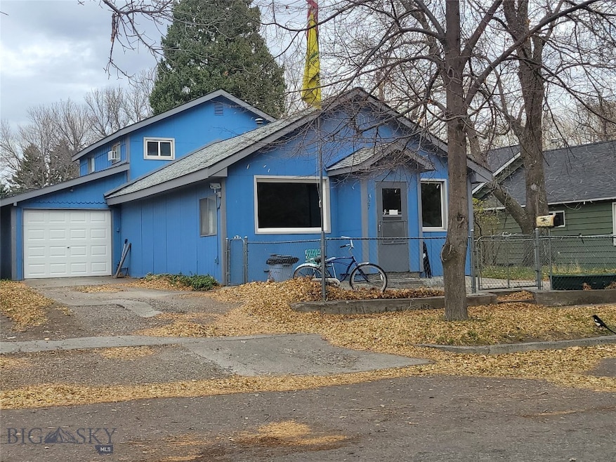 127 S M St, Livingston, MT 59047 - photo 1