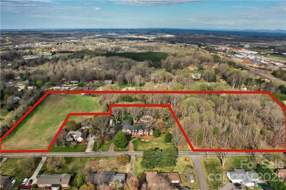 000 N Greenbriar Rd unit 35, Statesville, NC 28625 - photo 1