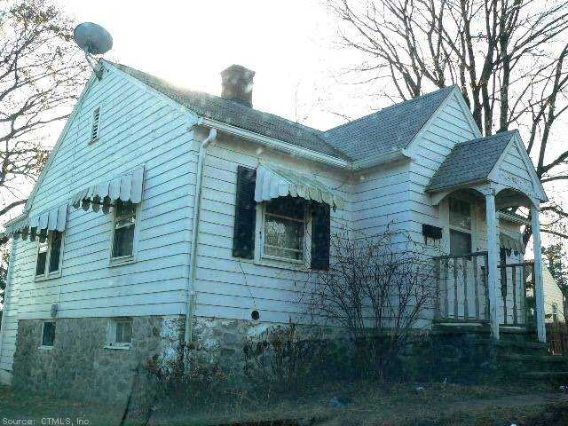 14 Dallas Ave, Waterbury, CT 06705 - photo 1