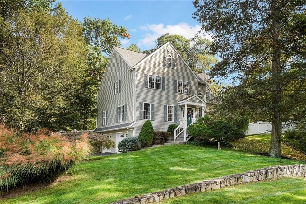 35 Pamela Rd, Cortlandt Manor, NY 10567 - photo 1