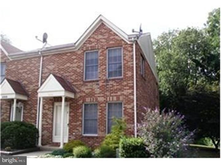 1010 Talcon Dr unit 6, Wilmington, DE 19804 - photo 1