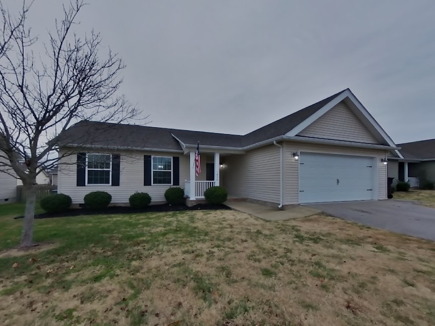 1820 Elizabeth Ln, Columbia, TN 38401 - photo 1