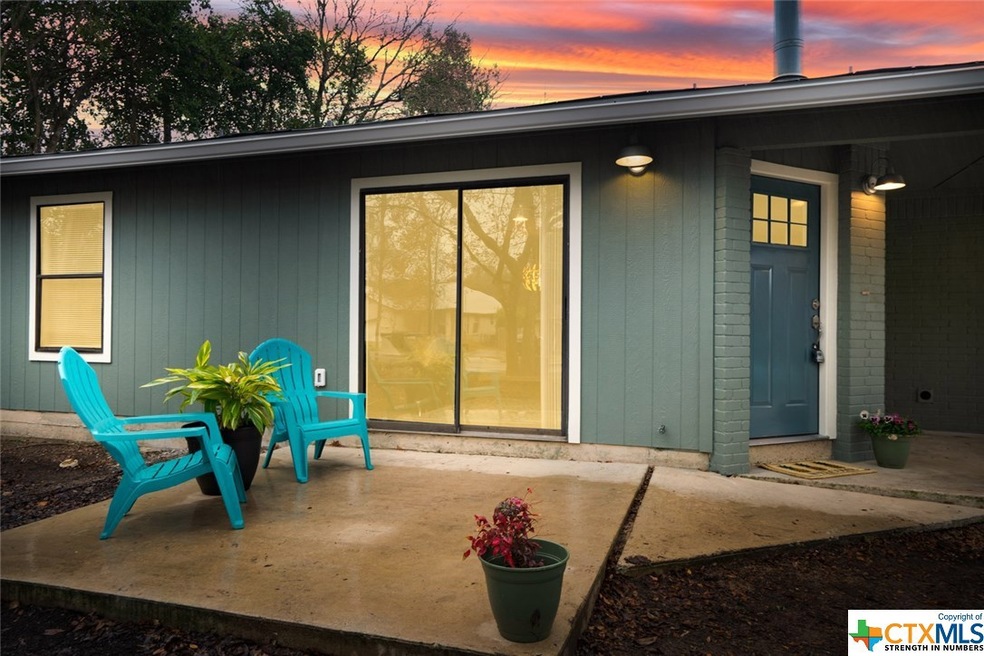 1012 Allen St unit A & B, San Marcos, TX 78666 - photo 1