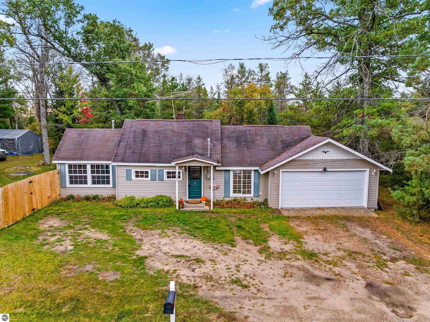 2948 E Michigan Hwy, Roscommon, MI 48653 - photo 1