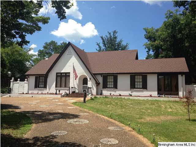 Very well crafted home!!