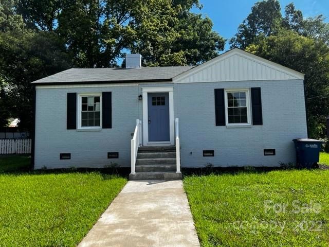 326 Westwood Dr, Statesville, NC 28677 - photo 1