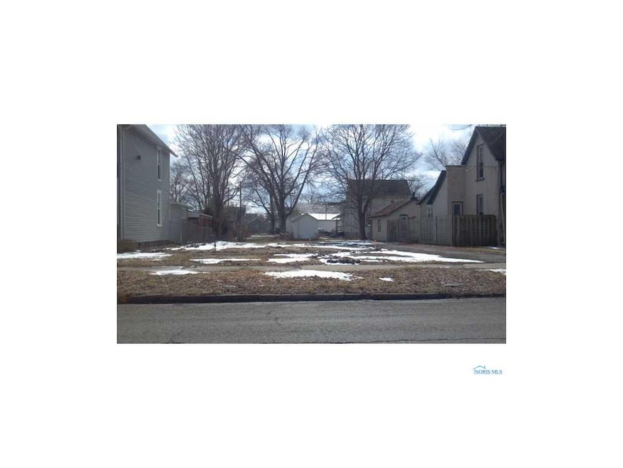 127 Defiance Ave, Findlay, OH 45840 - photo 1