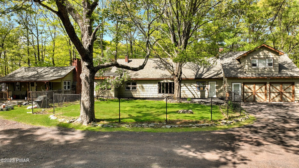 351 Sawkill Rd, Milford, PA 18337 - photo 1