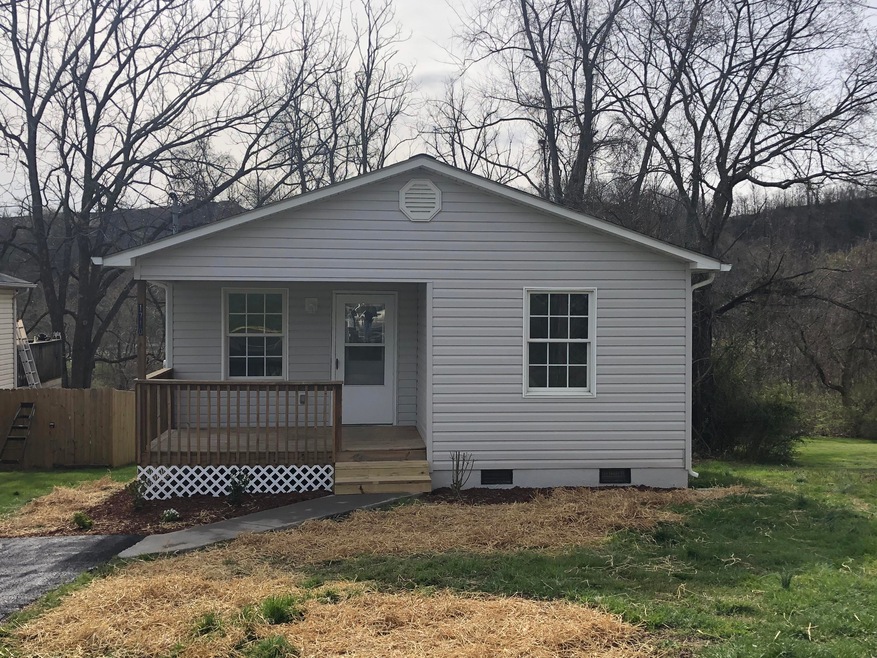 1710 E Millard St, Johnson City, TN 37601 - photo 1