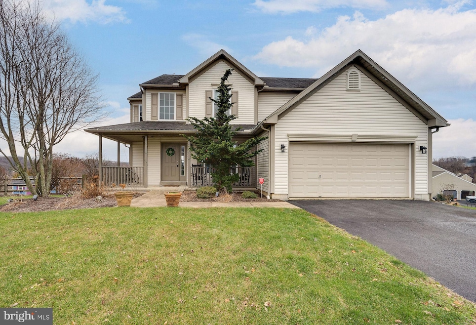 29 Hilgert Ave, Reading, PA 19607 - photo 1