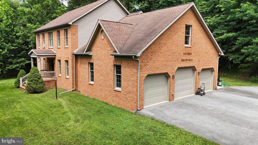 13013 Draper Rd, Clear Spring, MD 21722 - photo 1