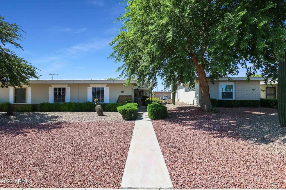 17432 N Boswell Blvd, Sun City, AZ 85373 - photo 1