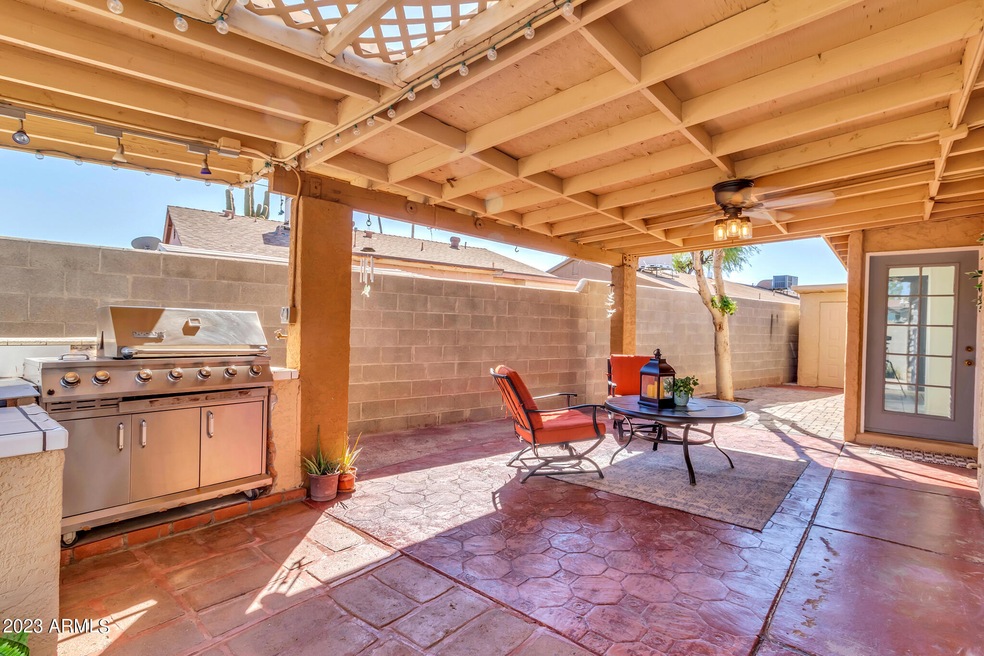 533 E Sequoia Dr, Phoenix, AZ 85024 - photo 1