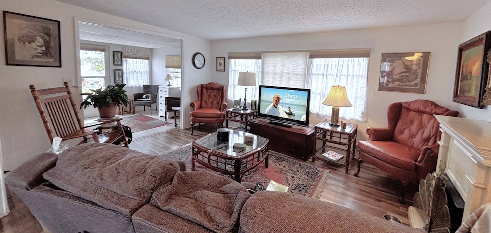 287 Allamanda Cir, Venice, FL 34285 - photo 1