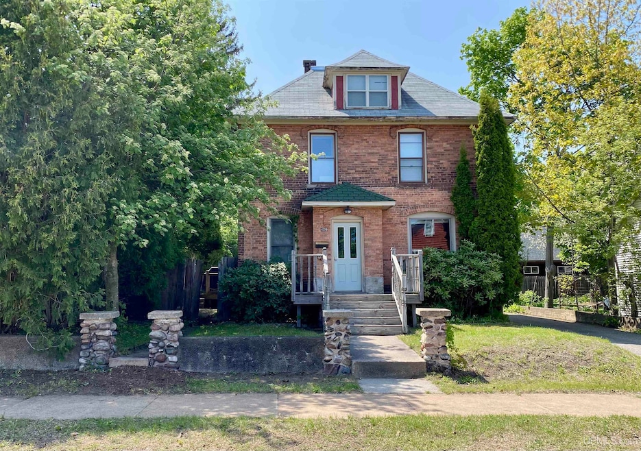 For Sale $529,900