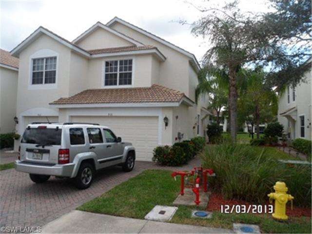 916 Hampton Cir, Naples, FL 34105 - photo 1