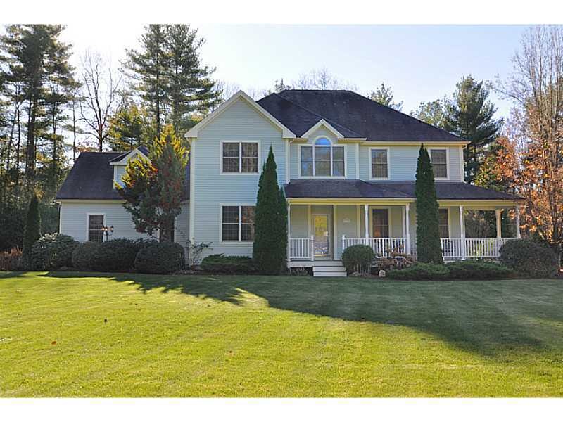 10 Jeanne Ct, North Smithfield, RI 02896 - photo 1