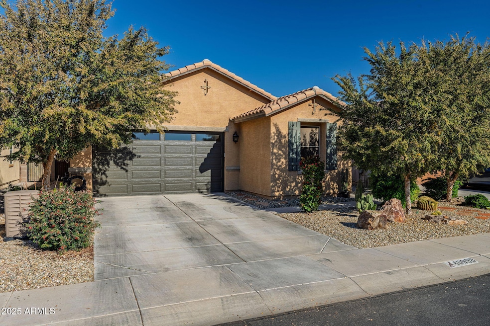 40998 W Tamara Ln, Maricopa, AZ 85138 - photo 1