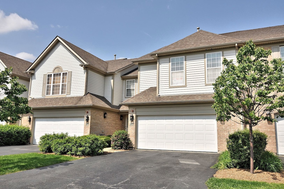 5473 Mcdonough Rd unit 5473, Hoffman Estates, IL 60192 - photo 1