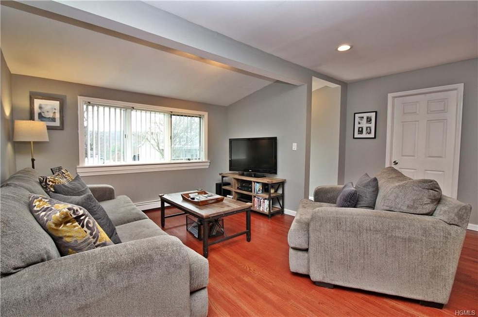 29 Argyle St, Lake Peekskill, NY 10537 - photo 1