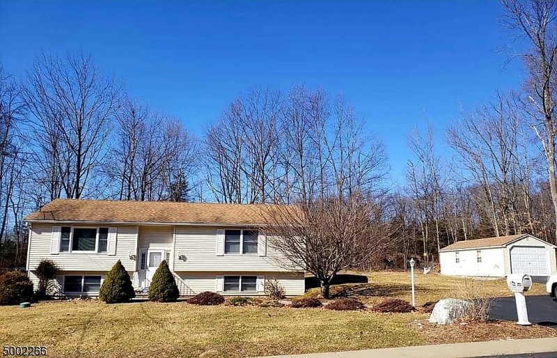 39 Buckwheat Rd, Franklin, NJ 07416 - photo 1