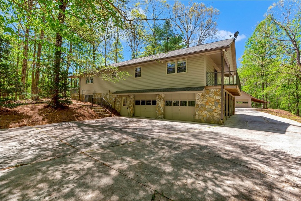 441 Dynamite Rd, Tamassee, SC 29686 - photo 1